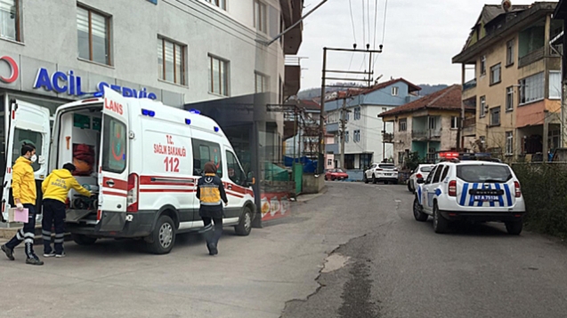 Çıkan kavgada bir kişi hastaneye kaldırıldı...