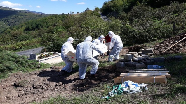 Virüs kaynaklı can kaybı sayısı, 301’e çıktı.