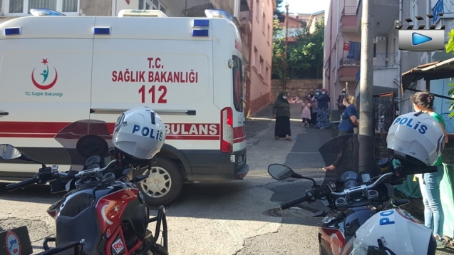 EVİNDE ÖLÜ BULUNDU...
