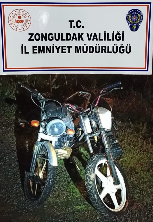 Motosiklet hırsızlığı yapan şahıslar yakalandı