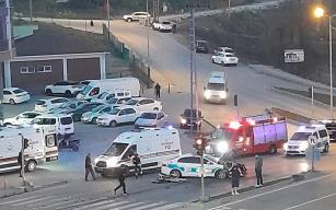 Kepez dört yolda kaza… 2'si polis 4 kişi yaralandı…