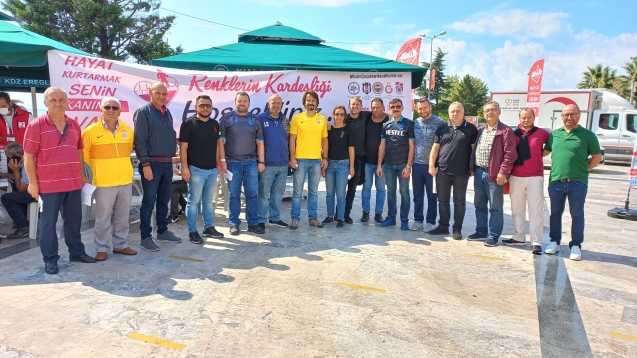 Renklerin kardeşlerinden kan bağışı kampanyası.