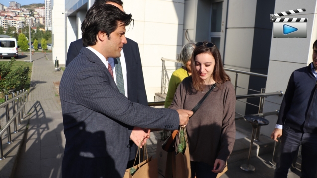 ADALET SARAYI DA FİDAN DİKTİ...