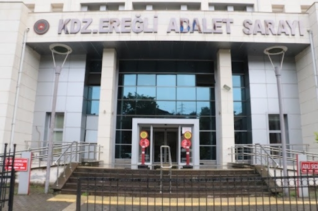 Cumhurbaşkanının resmini parçalamıştı,cezaevine gönderildi.