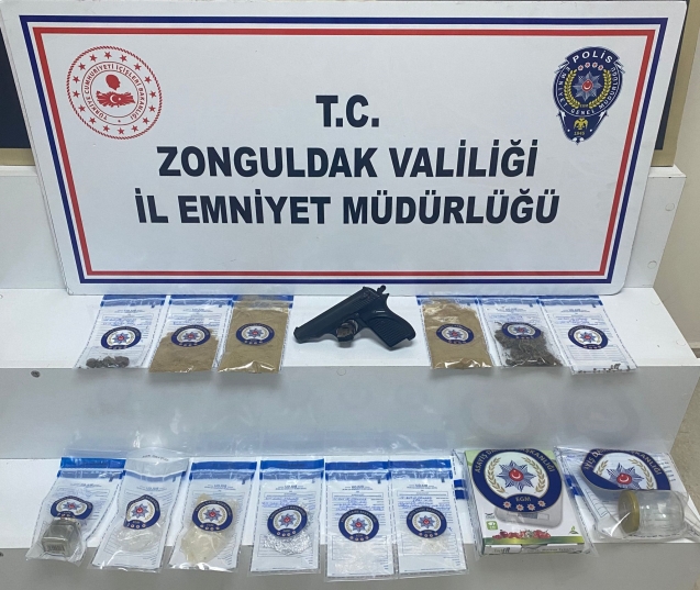 Yakalama emri bulunan şahıslara operasyon...