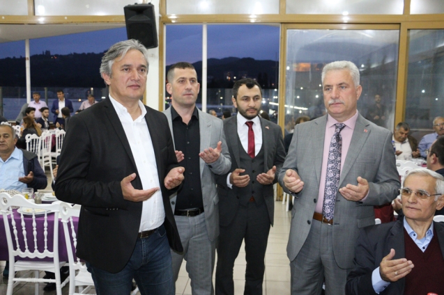 İftar’da eski yeni yönetim BİRLİK BERABERLİK mesajı verdi…