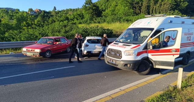 Zincirleme trafik kazasında 1 kişi yaralandı...