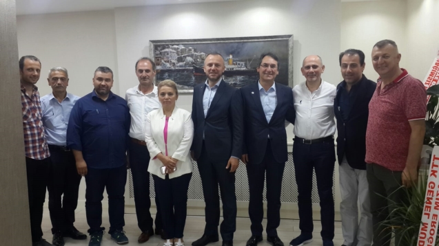 Atatürk yolunda İYİ’ler geliyor…