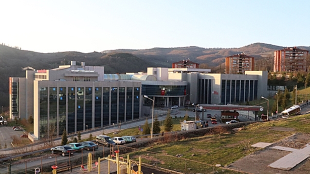 SOSYAL MEDYA VE SOKAKTA DEDİKODU YAPILIYOR.