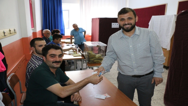 Seçimleri alnımızın akı ile tamamladık…
