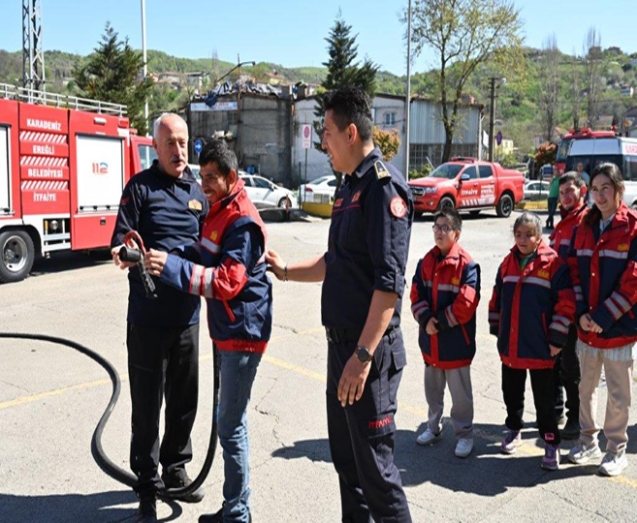 KDZ. EREĞLİ’DEKİ ÖZEL ÇOCUKLAR, İTFAİYECİ OLDU