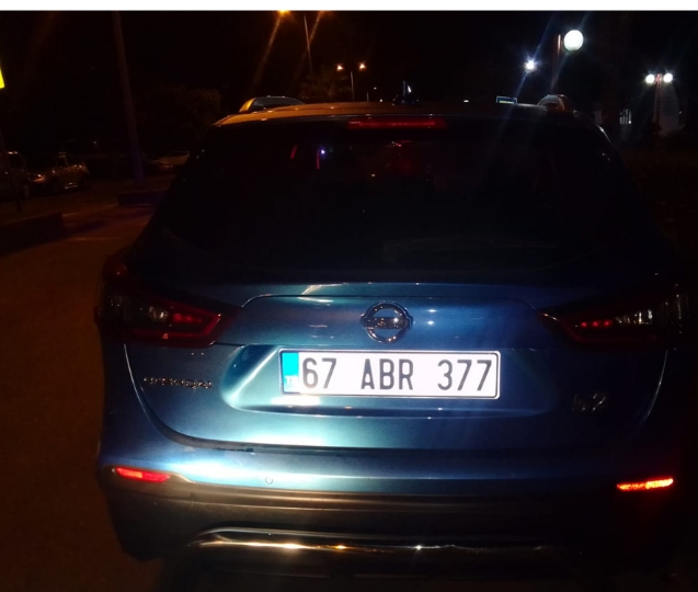 Otomobil ile motosiklet çarpıştı.... 2 yaralı...