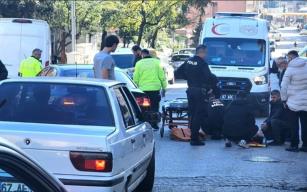 Art arda 2 trafik kazası... Yaralılar var...