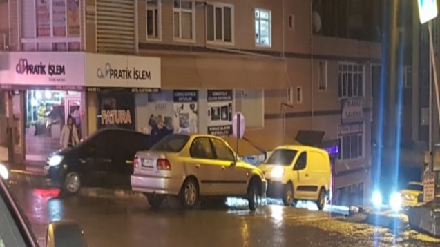 Refüjde asılı kaldı.