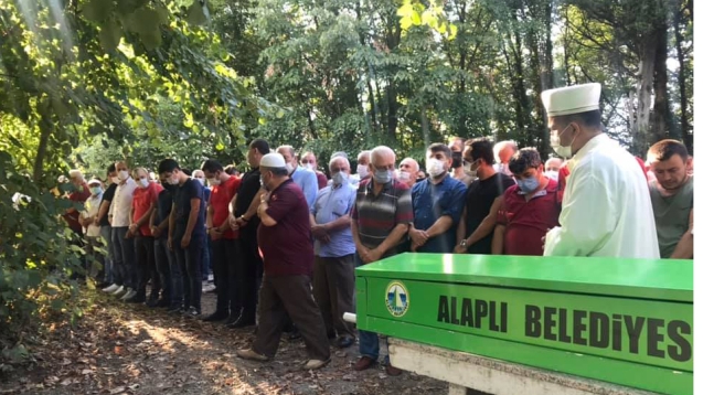 Türkoğlu, son yolculuğuna uğurlandı...