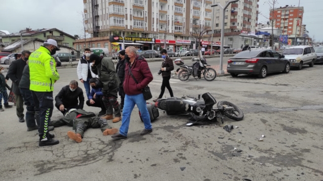 Motosiklet kazası : 1 yaralı...