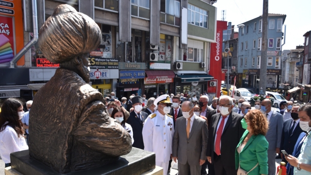 101. YILINDA ORHAN GAZİ BÜSTÜ AÇILDI...