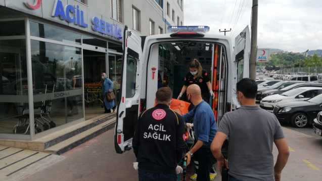 15 yaşındaki genç boğulma tehlikesi geçirdi.