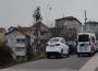 Yolu kapatan arsa sahibi ile mahalleli arasında kavga çıktı.