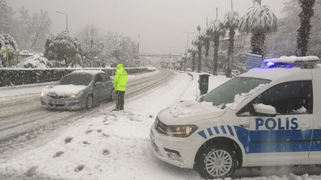 İLÇE VE BÖLGE TRAFİK GÜZERGAHTA..