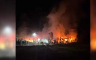 7 bin kapasiteli kümeste yangın...