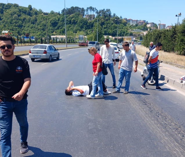 Yola dökülen mazot, motosiklet sürücüsünü yaraladı...