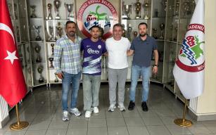 Belediyespor'a yeni transfer... İmzalar atıldı...