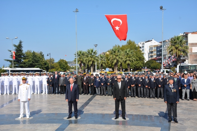 “ATATÜRK GAZİ UNVANIYLA GURUR DUYARDI”