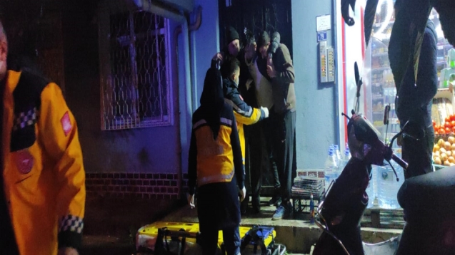 Otomobilin çarpıp kaçtığı yaya yaralandı.