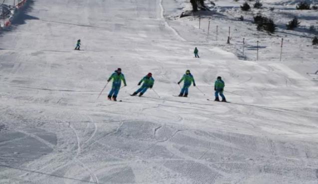 Kayak merkezi Kartalkaya’da 2 otelle sezon açıldı...