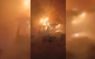 Park halindeki otomobil yandı...