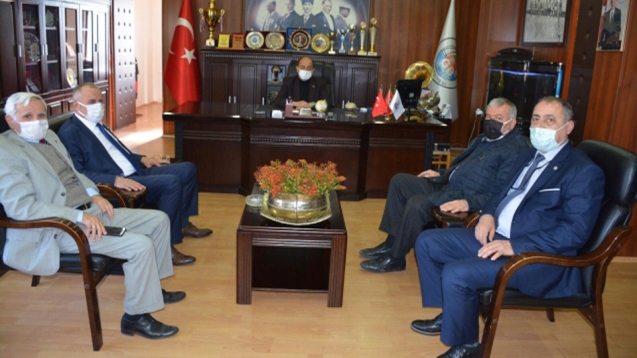 Muhtarlar Başkan Demirtaş'ı Ziyaret Etti