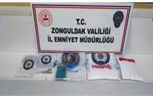 U*turucuya geçit yok…K*kainle yakalandılar…