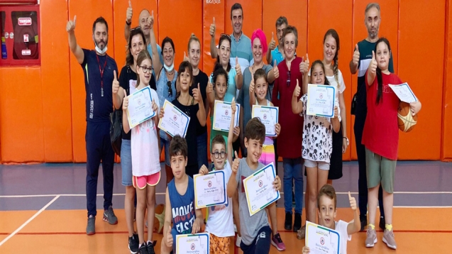 SIRADA KIŞ OKULU...