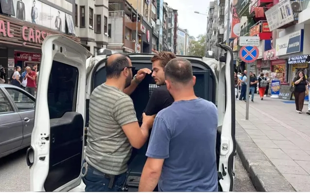 Cezaevi firarisi, caddede gezerken yakalandı...
