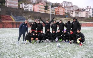 KADIN FUTBOLCULAR ABB FOMGETSPOR’A HAZIRLANIYOR