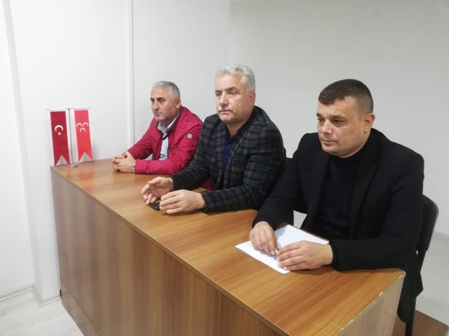 Ak Parti’den istifa etti… MHP’ ye geçti…