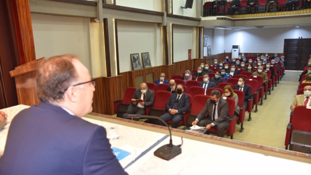 Vali Tutulmaz, izinsiz yapılaşmalara dikkat çekti
