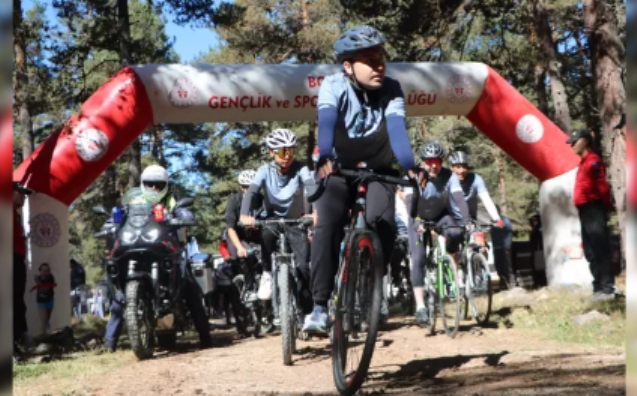 Faciada yaşamını yitirenlerin anısına spor etkinliği...