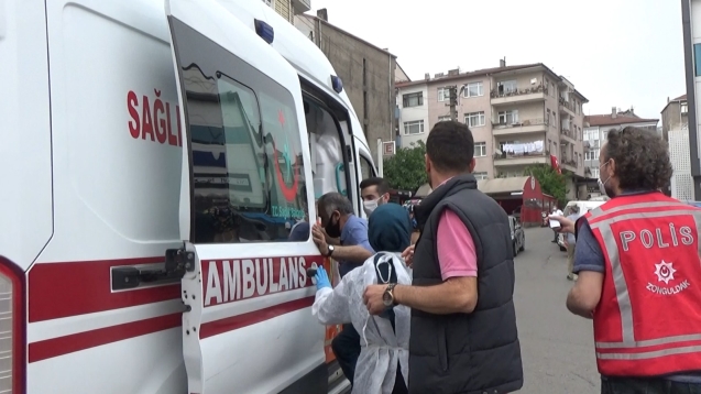 ANİDEN YERE YIĞILDI...