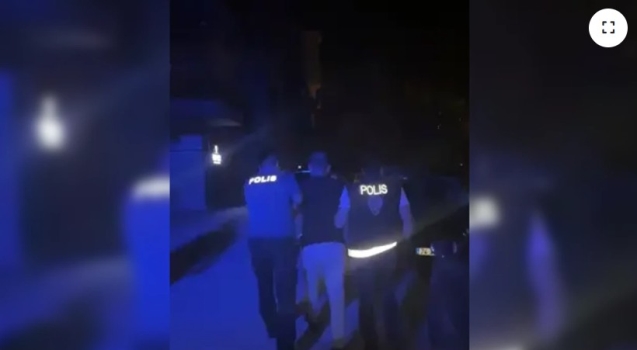 Komşusunu tabancayla vurmuştu...Tutuklandı...