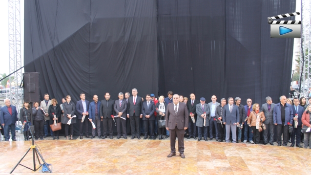 İLK TÖREN ATATÜRK ANITI'NDA YAPILDI...