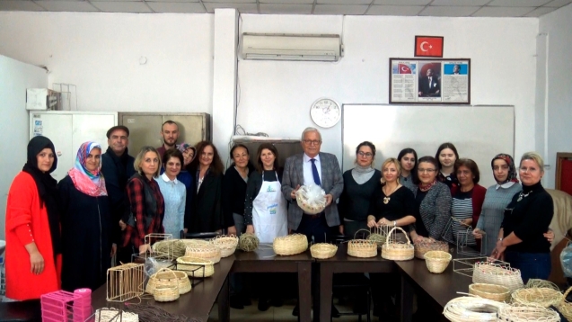 Sepet örme geleneği yeniden hayat buldu...