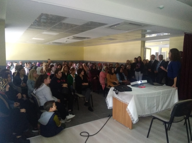KAVAKLIK TEMİZ ÇEVRE İÇİN EL ELE VERDİ...