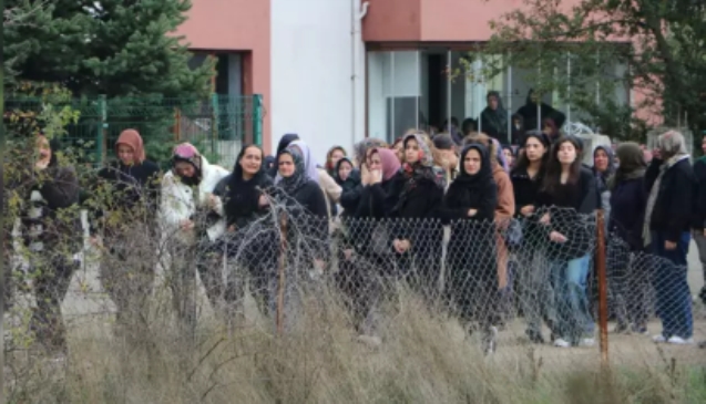 Otomobil çarpmıştı... Edanur son yolculuğuna uğurlandı...