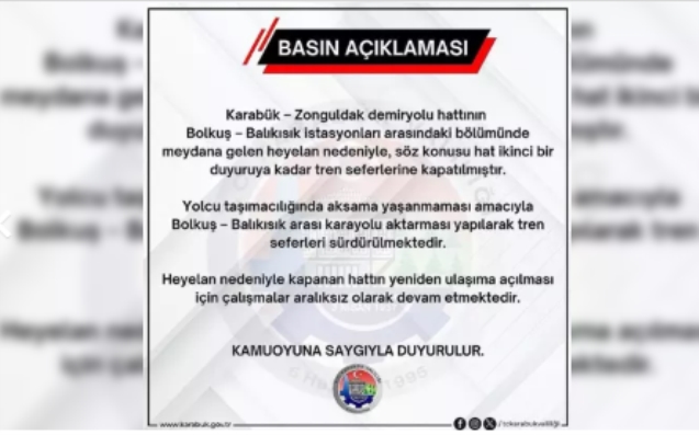 Heyelan nedeniyle demir yolu hattı seferlere kapatıldı...