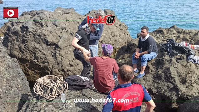 Balık tutmak istedi...Kayalıklardan düştü...