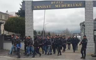 Silah kaçakçılığı operasyonunda 6 şüpheli adliyede...