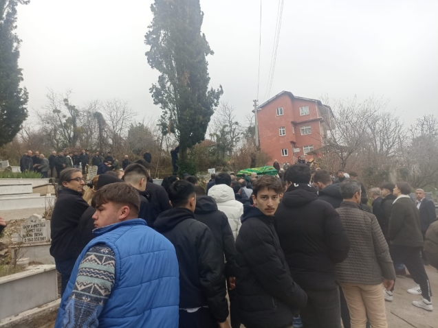 Talha Çakır gözyaşları içinde son yolculuğuna uğurlandı...