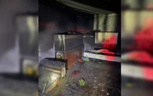 2 katlı evde yangın... Ekiplerin müdahalesiyle...